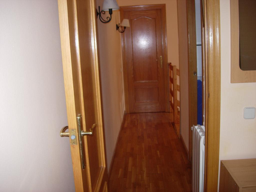 Apartaments El Ribal Valencia D'Aneu Номер фото