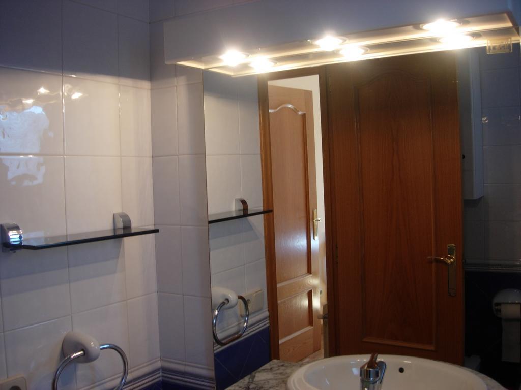 Apartaments El Ribal Valencia D'Aneu Номер фото