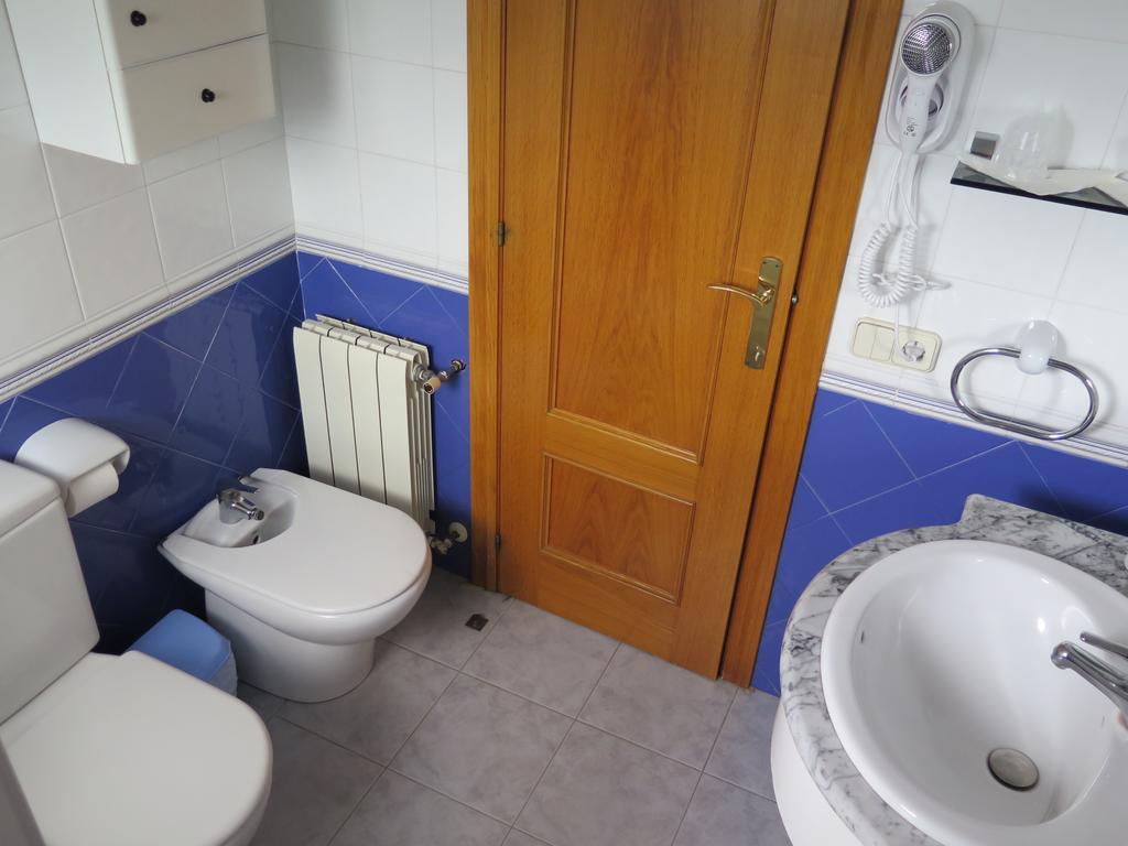 Apartaments El Ribal Valencia D'Aneu Экстерьер фото